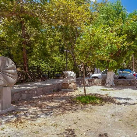 Beachfront Apts, βy Idealstay Experience