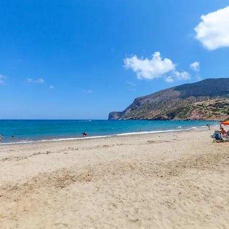 Beachfront Apts, βy Idealstay Experience Apartment